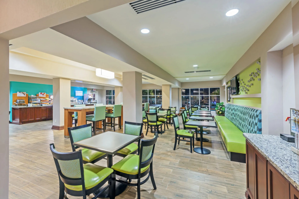 Holiday Inn Express Hotel & Suites Eagle Pass by IHG