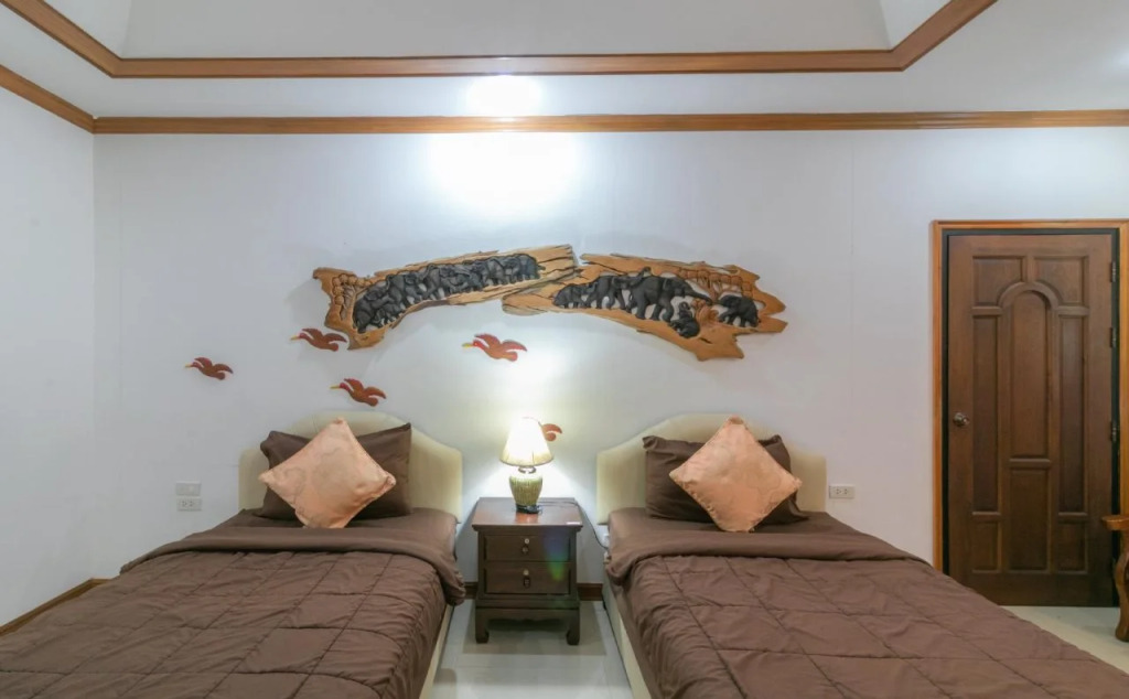 Chaiyo Resort