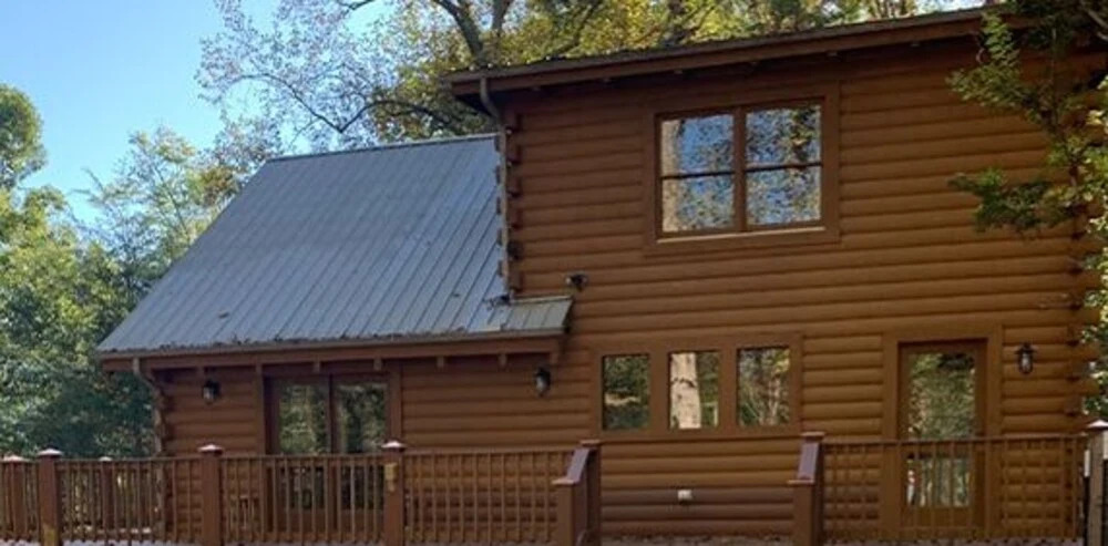 Many Happy Returns 2 Bedroom Cabin