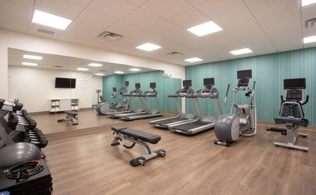 Holiday Inn Express & Suites Sioux City North - Event Center by IHG