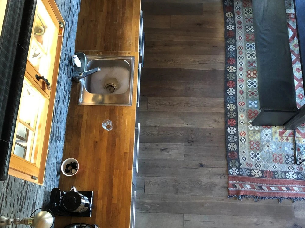A Beautifully Located, Detached Chalet With Delightful Views in La Tzoumaz