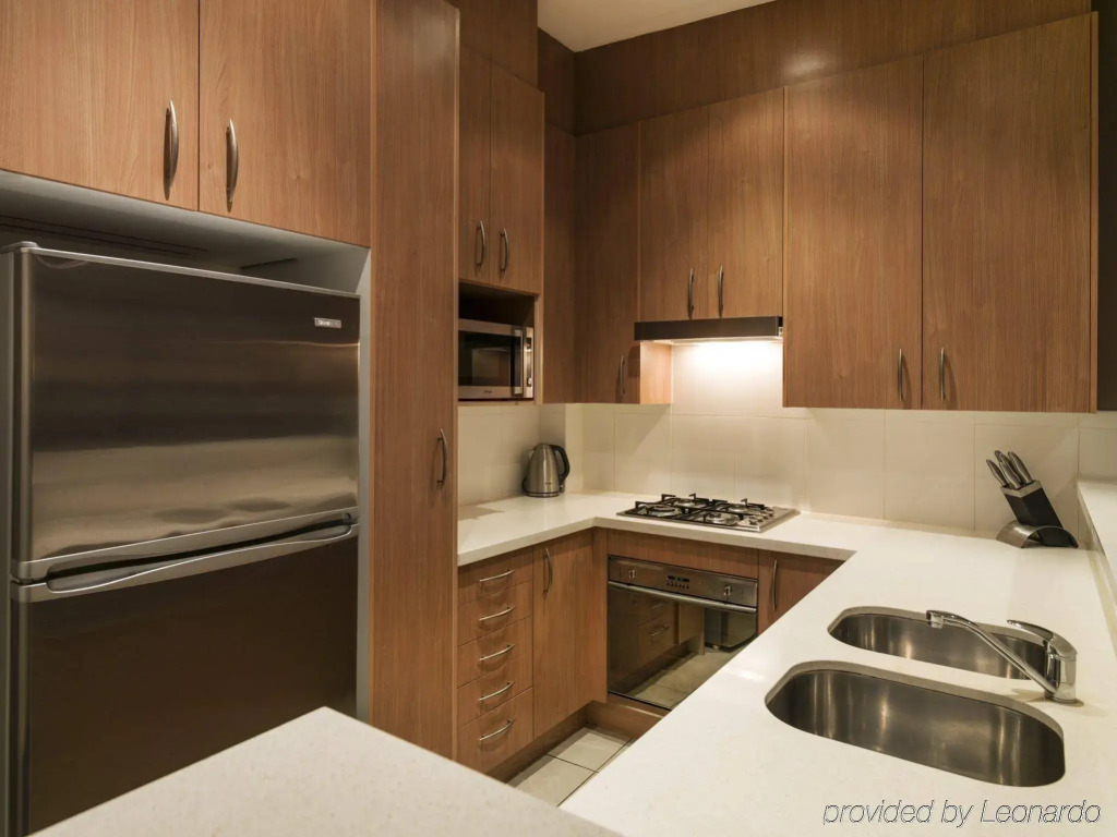 Meriton Suites George Street, Parramatta