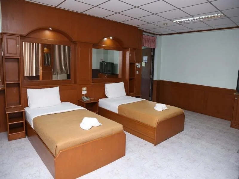 Banpaktai Hotel