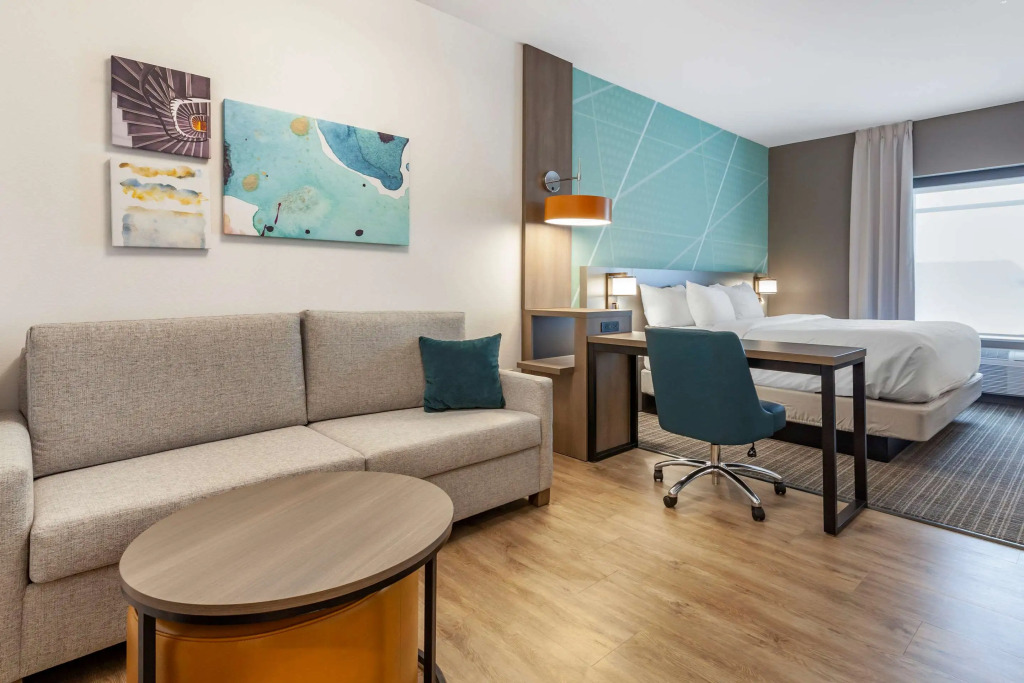 Comfort Suites Cottage Grove-Madison