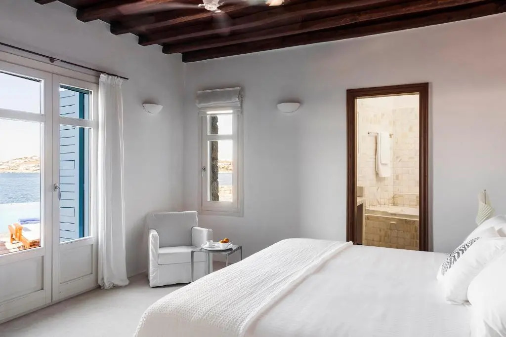 AGL Luxury Villas
