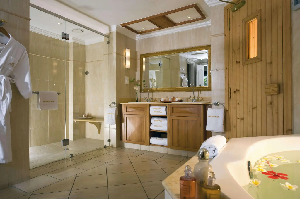 MARITIM Resort & Spa, Turtle Bay