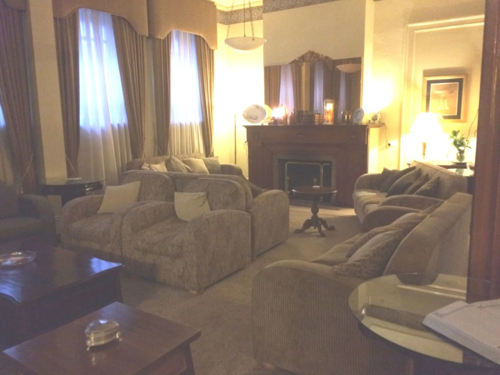 Royal Exchange Hotel