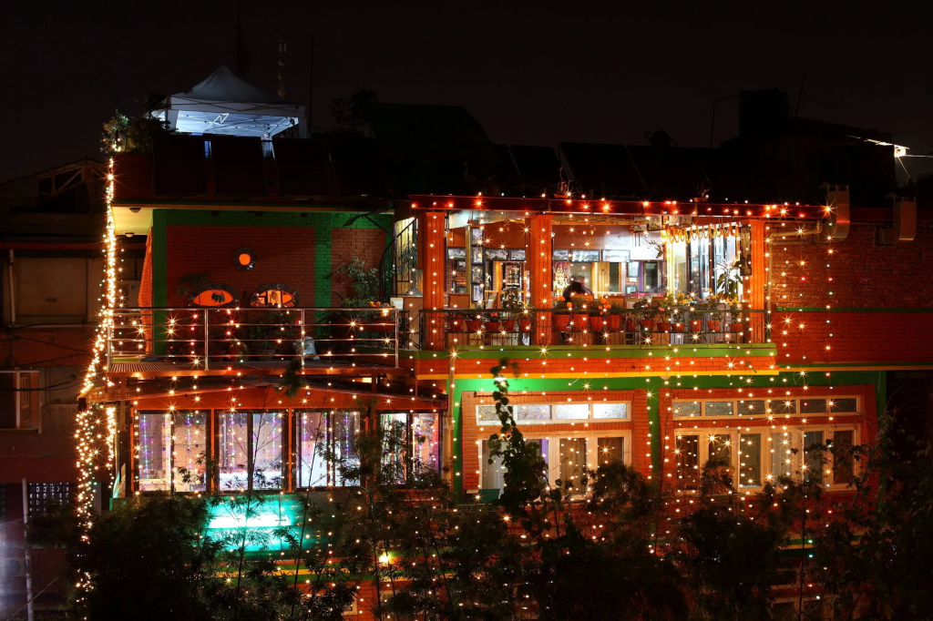Shangrila Boutique Hotel