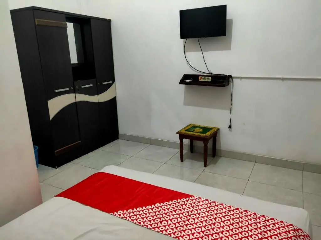 OYO 3919 Karmila Syariah Guest House