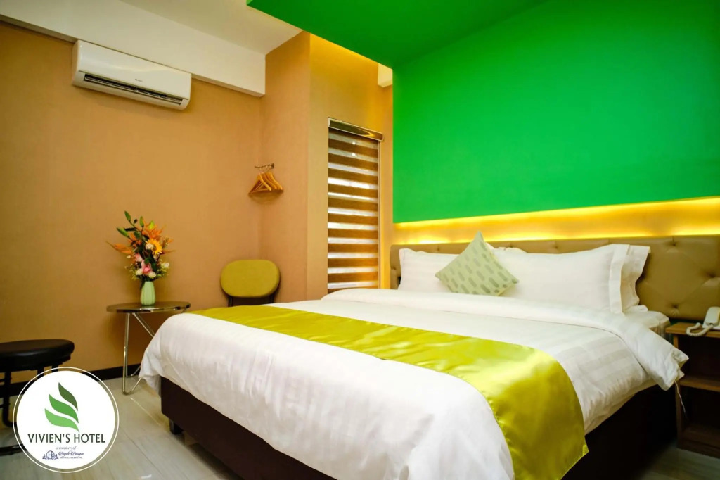 Vivien's Hotel