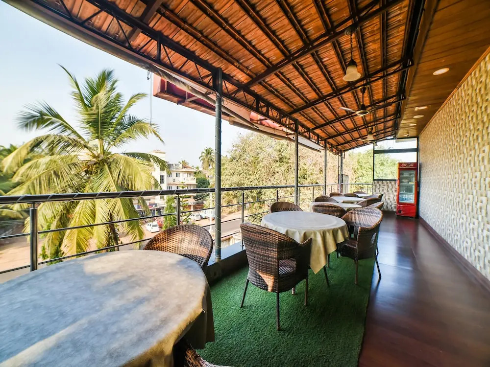 OYO 4668 Hotel Ocean Residency