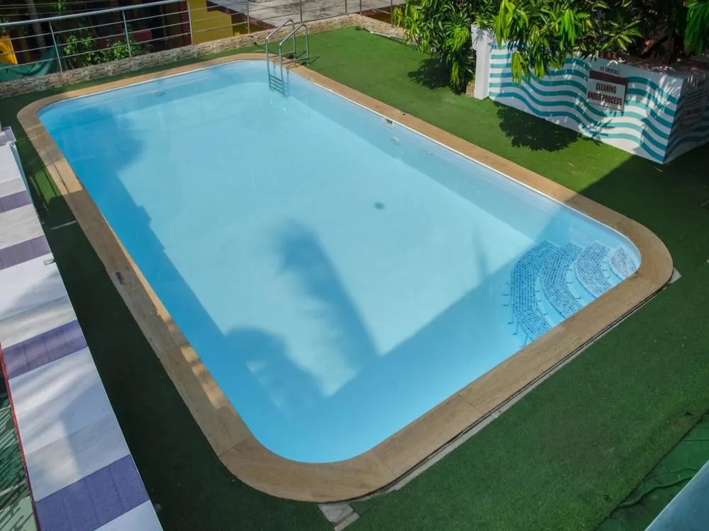 OYO 2764 Hotel manvins inn