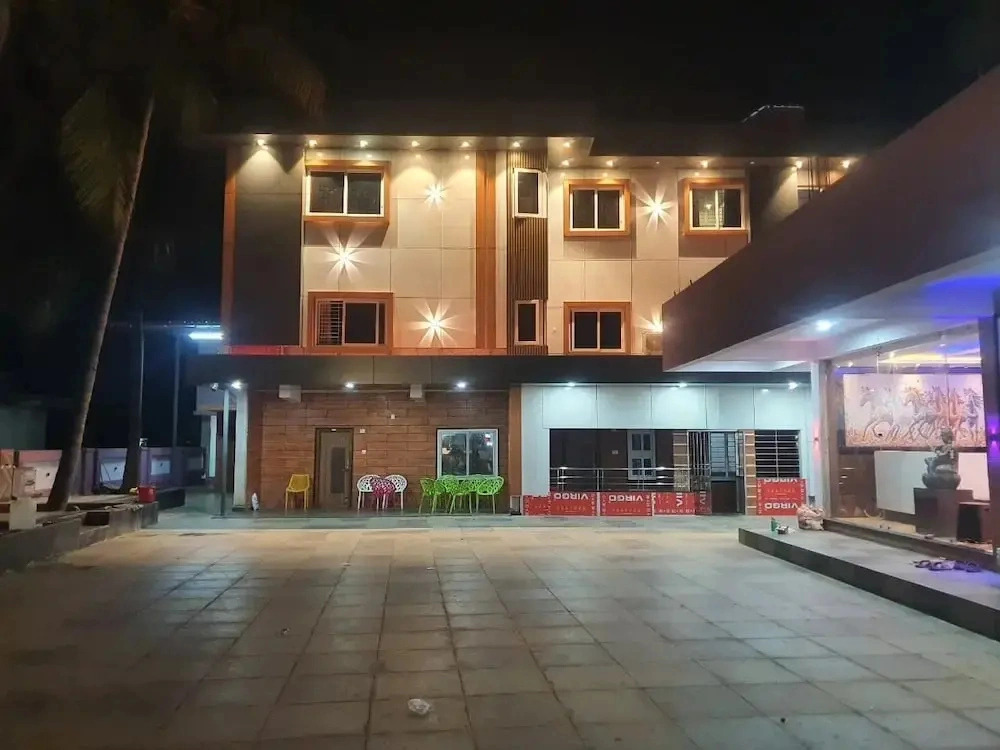 Coco Garden Residency