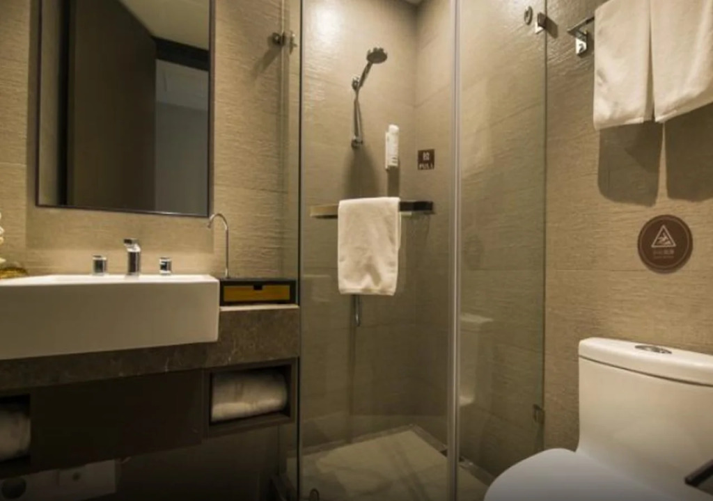 Homeinnplus-Shanghai North the Bund zhoujiazui road Hotel