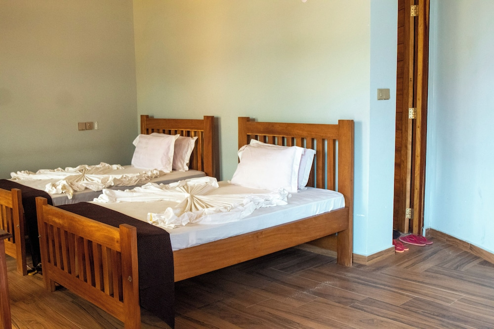 Lake Nyasa Resort & Campsite
