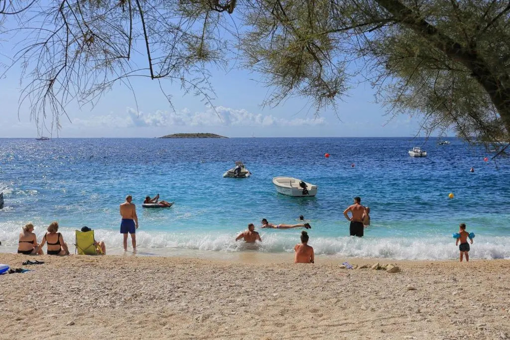 Family friendly seaside apartments Sevid, Trogir - 19105