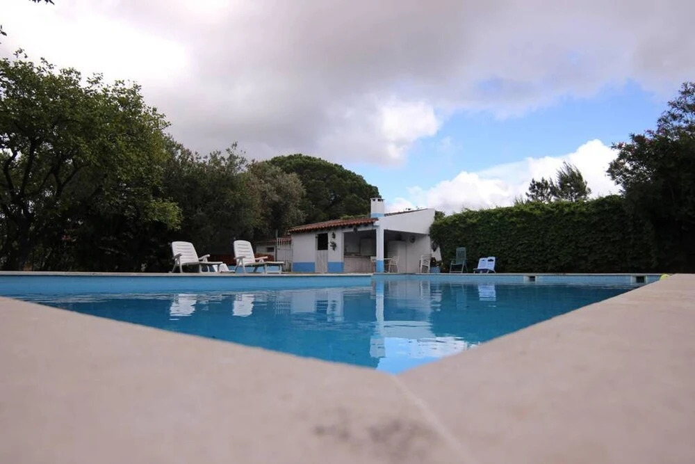 Villa With 5 Bedrooms in Brejos de Azeitão, With Wonderful Mountain Vi