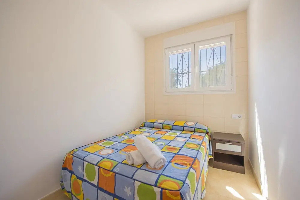 Villa - 7 Bedrooms with Pool - 104989