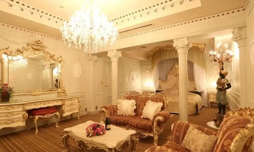Hotel  Brugge(ホテル ブルージュ)