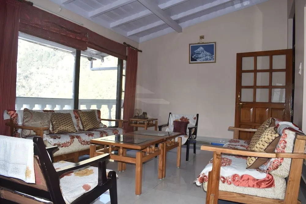 Rewa Retreat