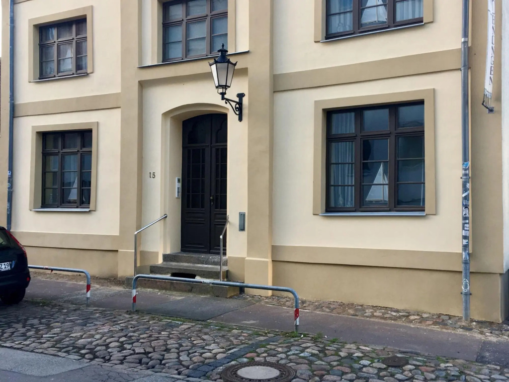 Einladende Ferienwohnung mit Terrasse in Wismar