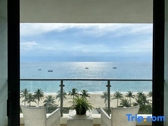 Meizhou Island • Wang Island • Ocean-View Villa with Sunset and Cloudline