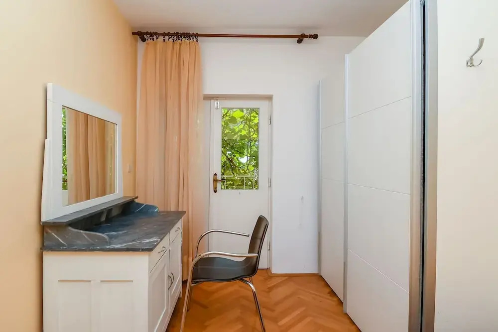 Apartments Helios