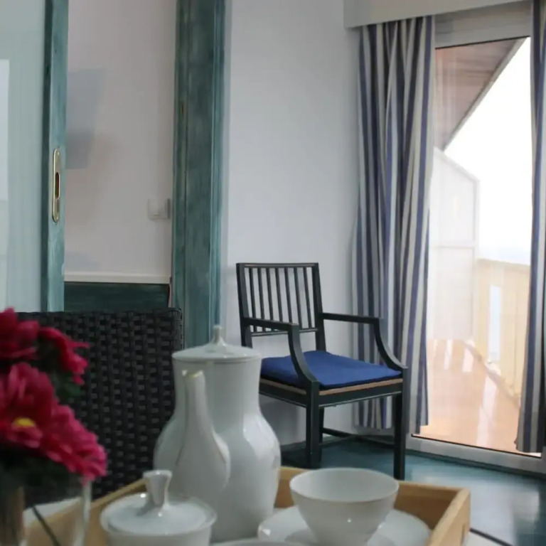 Avenida 5C in Roses With 2 Bedrooms and 2 Bathrooms
