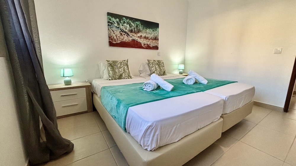 Vilamoura Grand Terrace 2 by Homing