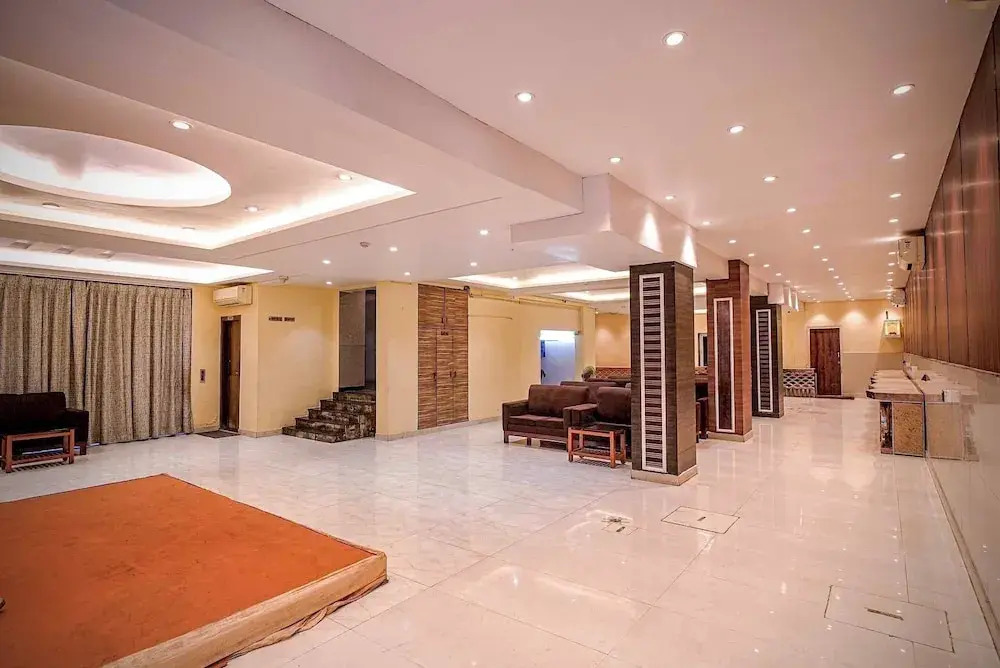 Roli Residency