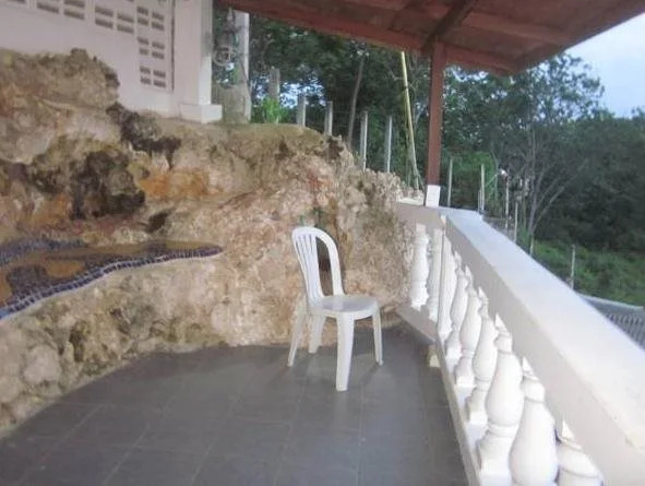 The Rock House Eco