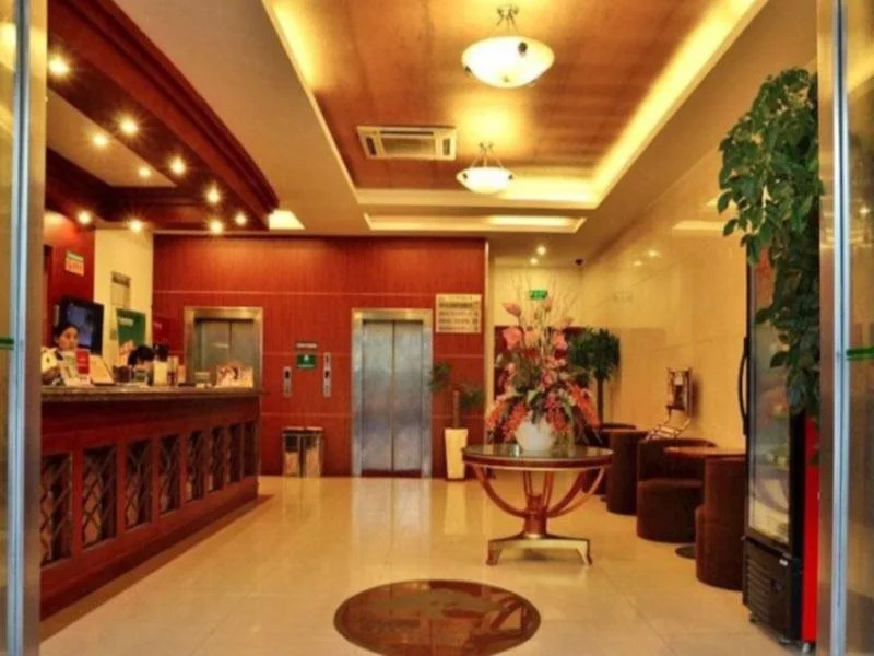 GreenTree Inn JiangSu NanTong HaoHe Scenic Spot HaoXi Bookstore Express Hotel