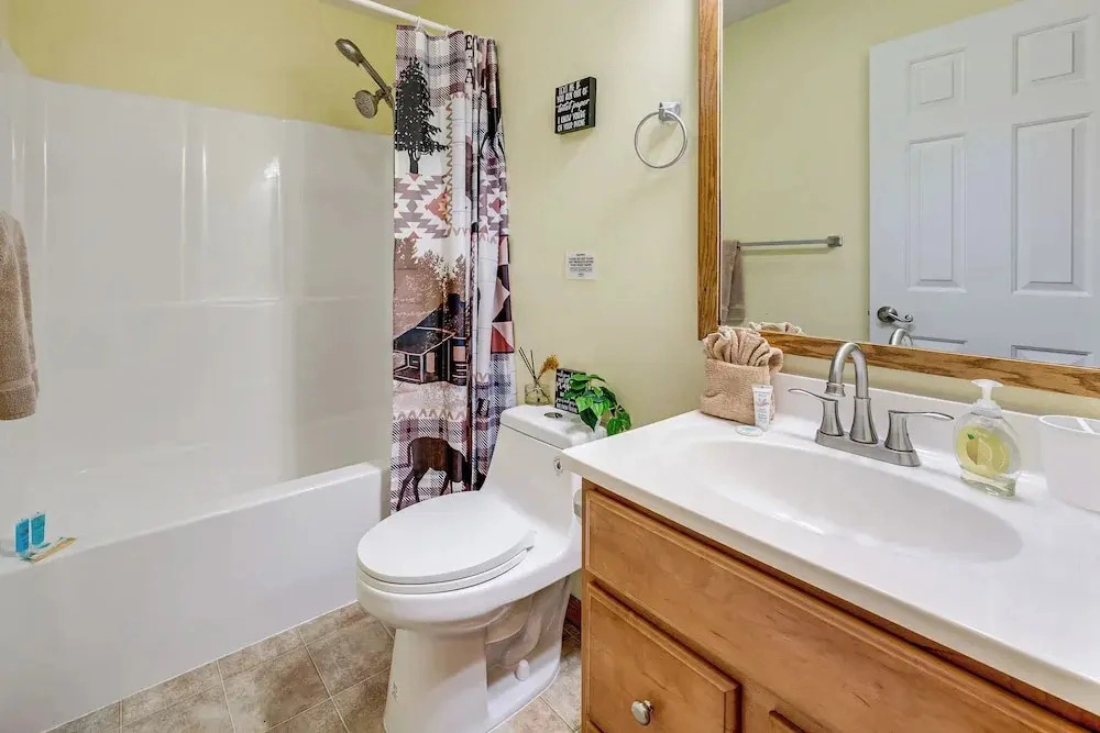 Arrowhead Lake Community Perks! Cozy Family Home