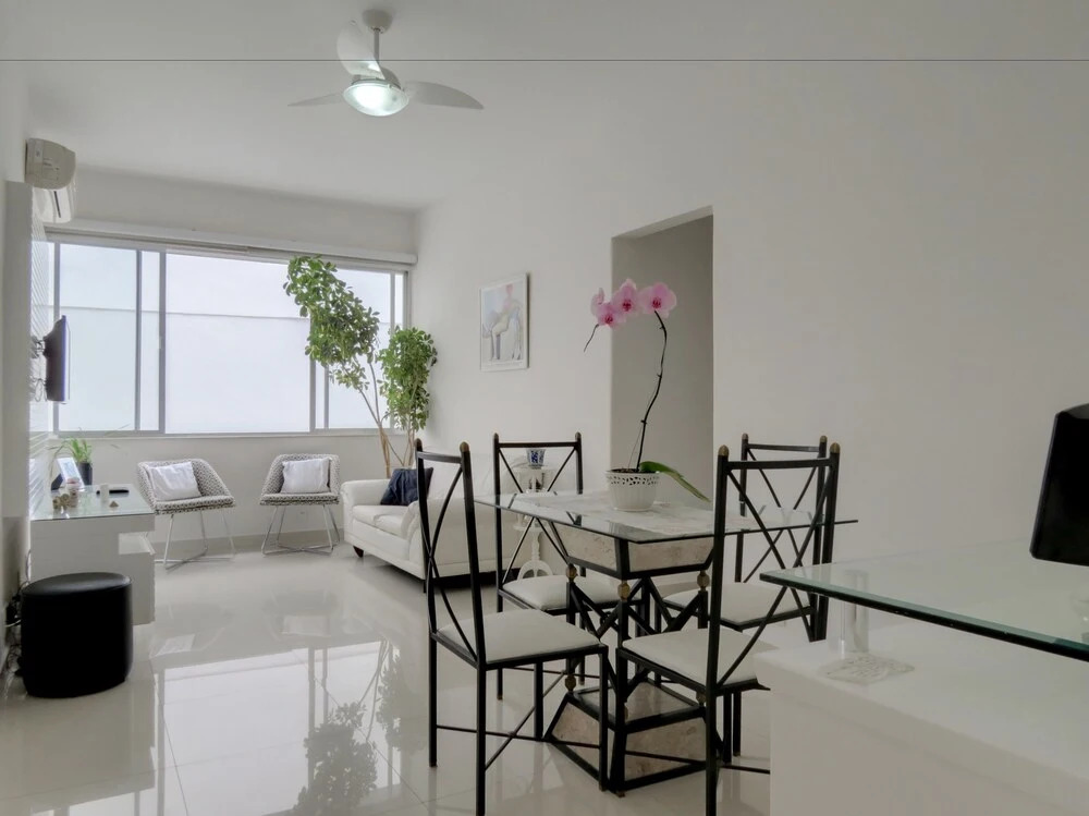 LinkHouse Clean & Comfort 2-BDR Copacabana C2-0046