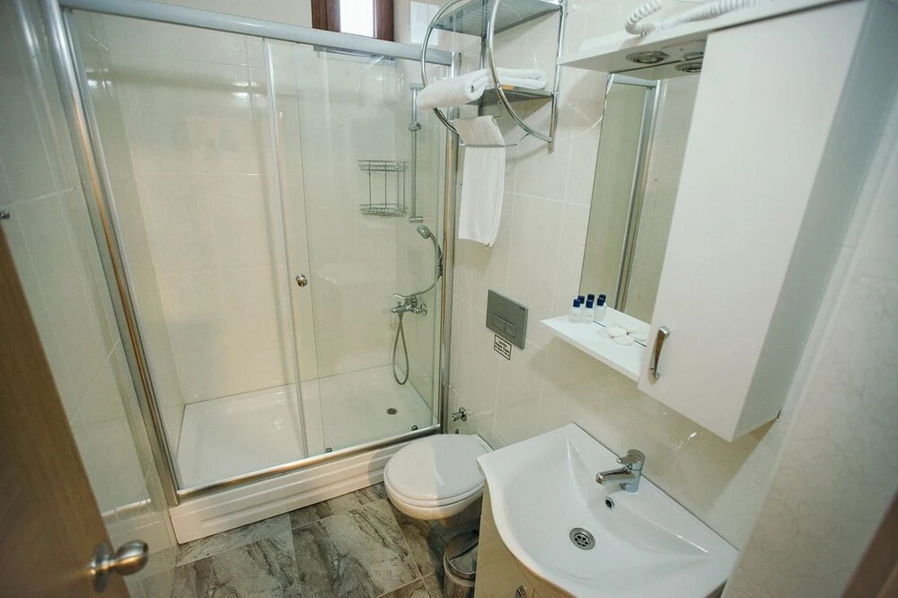 Jadela Otel