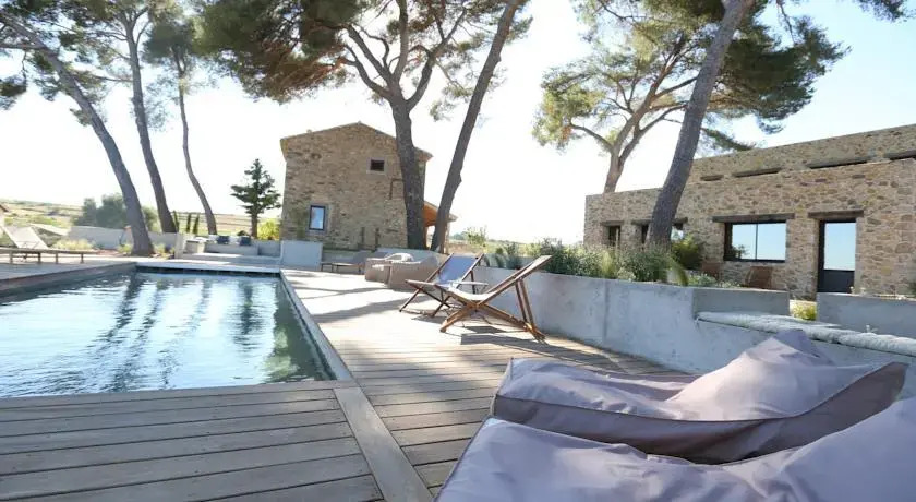 Villa Symposia