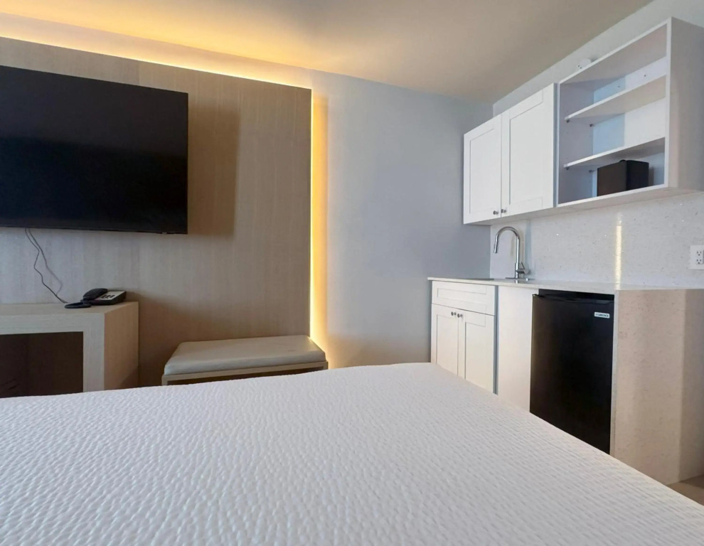 The Harrison Hotel Downtown Hollywood FL, an Ascend Collection Hotel