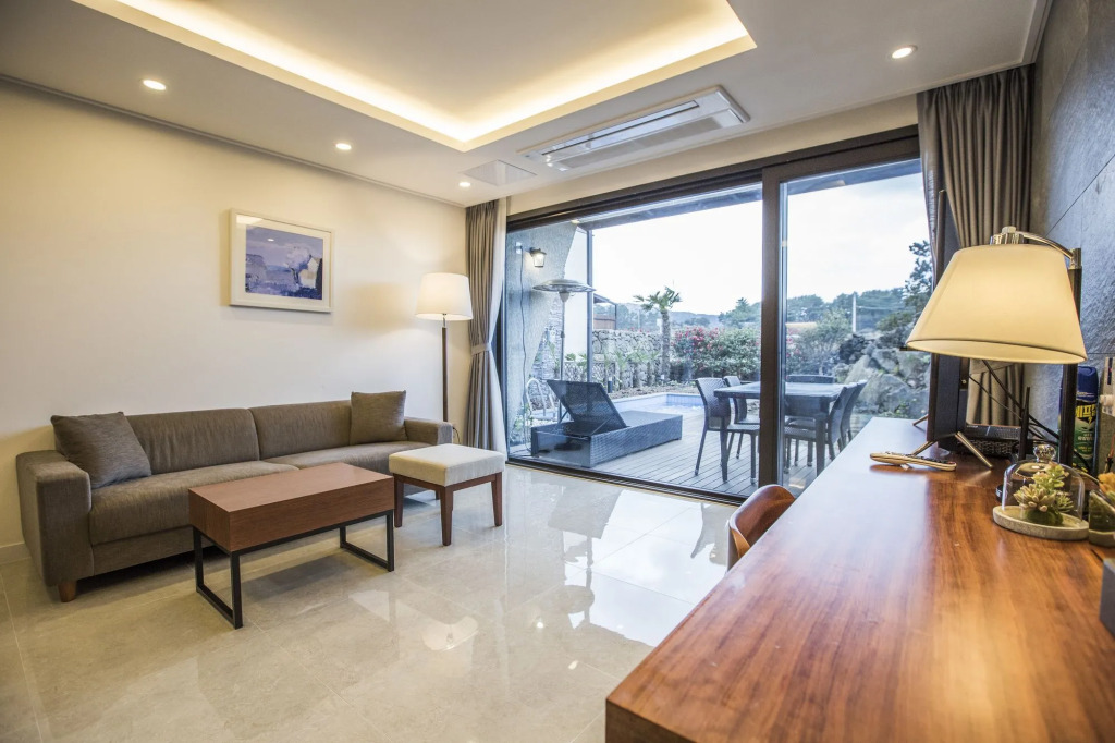 Leeum Island Spa & Pool Villa