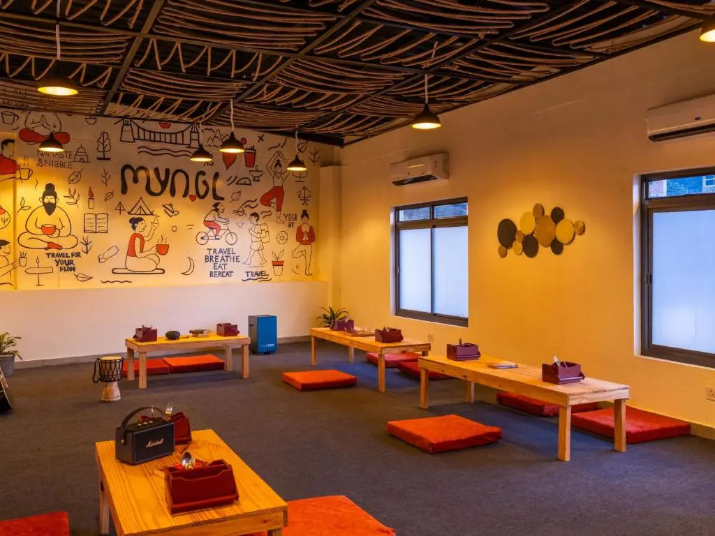 The Hosteller Rishikesh, Laxman Jhula