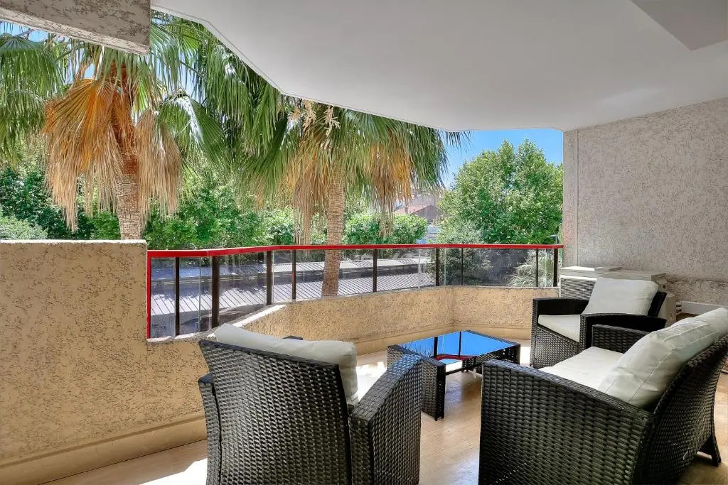 CMG - Appartement de standing avec balcon - 2BR/6P - Cannes