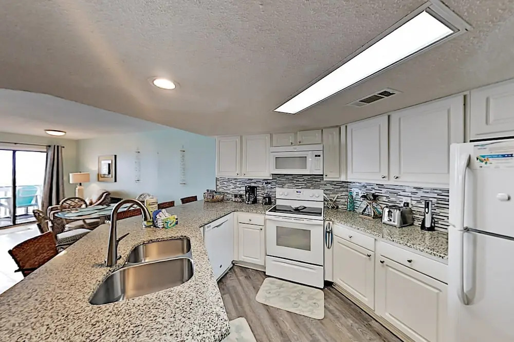 Rega204a 2 Bedroom Condo