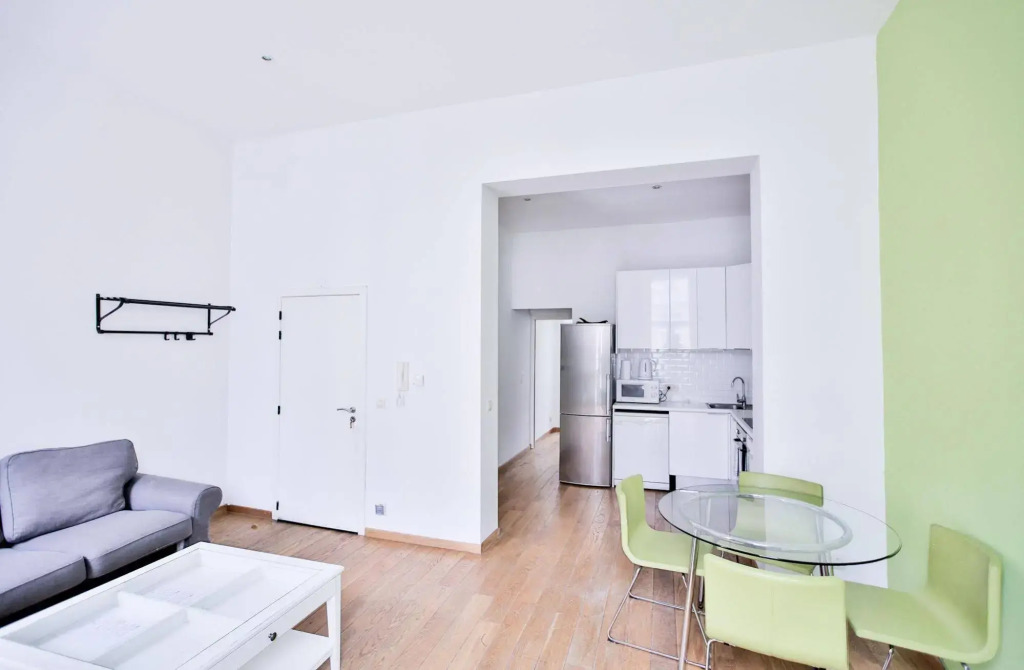 Louise Uptown Apartments