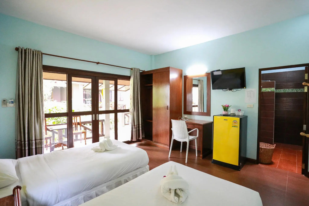 Sang Aroon Bungalow