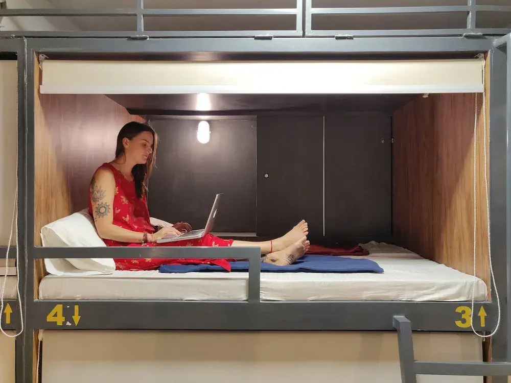 PodStop Delhi - Hostel