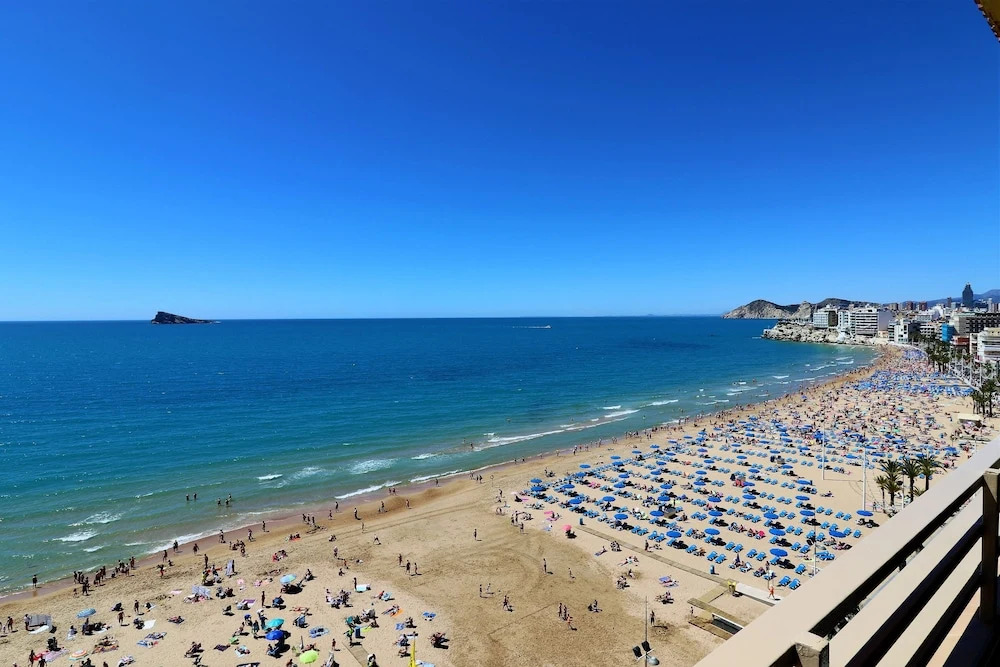 Principado Arena 18-A Levante Beach