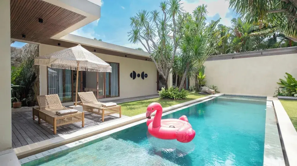 Villa Dreamer by Villa Finder