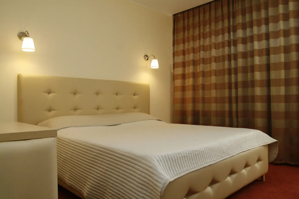 Capitol Hotel