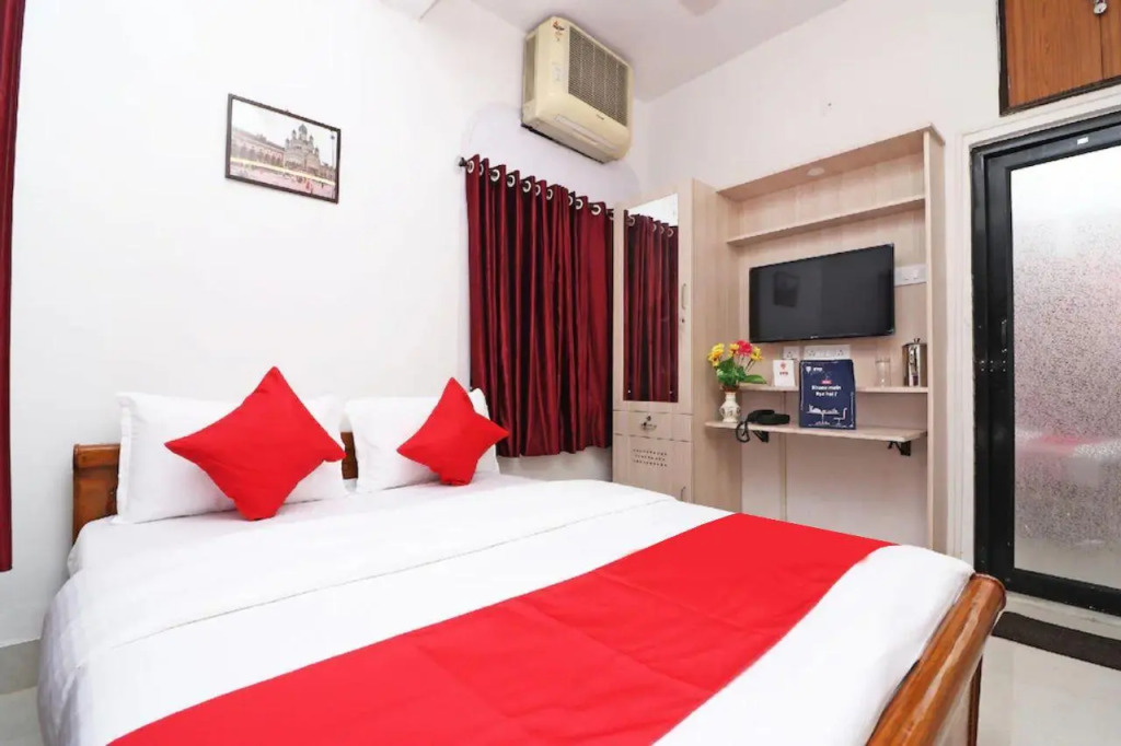 Monurama Homestay by OYO Rooms