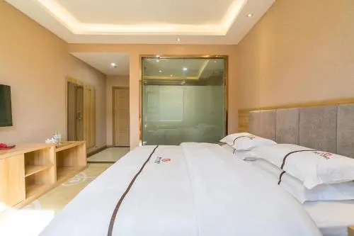 Fuma Hotel