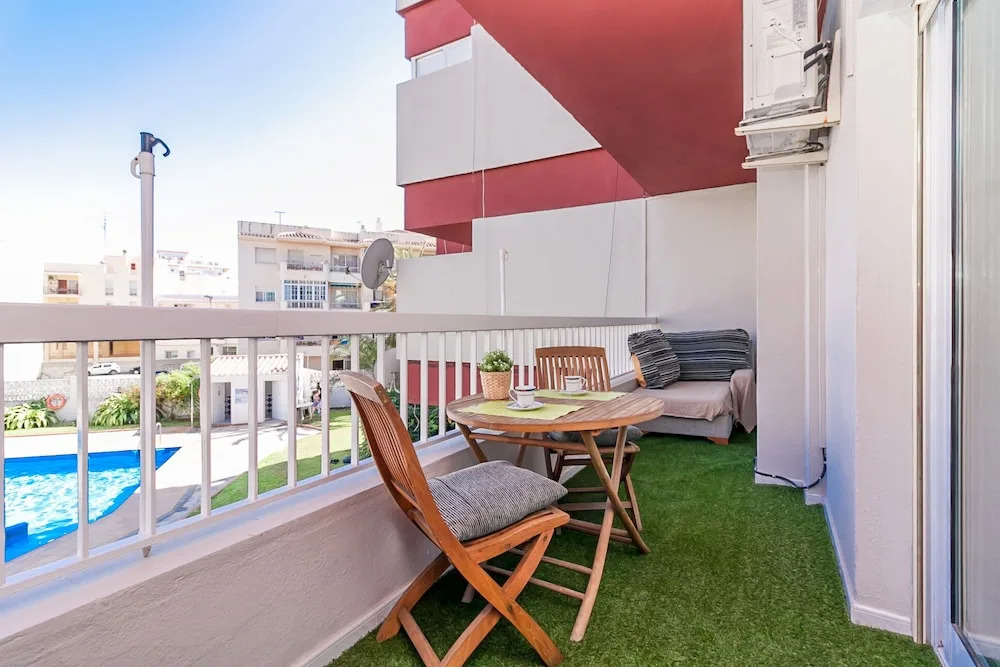 Centrico Apartamento Corona Playa Torrecilla Nerja
